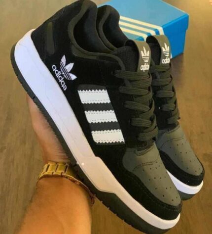 Adidas Forum Preto com Branco